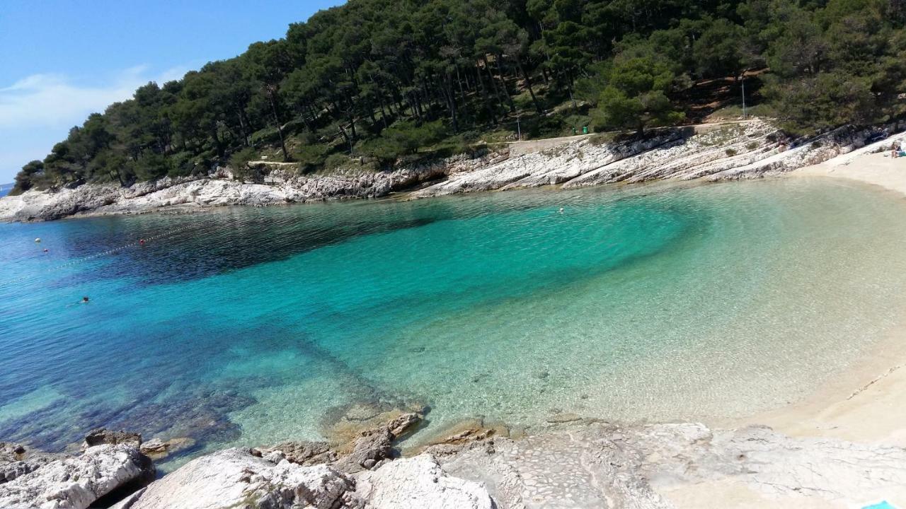 Apartments Villa Adrienne Mali Lošinj Εξωτερικό φωτογραφία