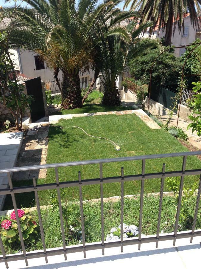 Apartments Villa Adrienne Mali Lošinj Εξωτερικό φωτογραφία