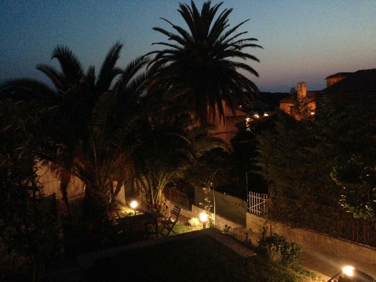 Apartments Villa Adrienne Mali Lošinj Εξωτερικό φωτογραφία