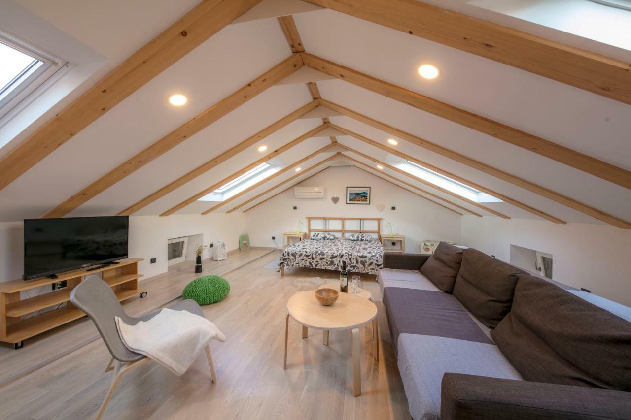Apartments Villa Adrienne Mali Lošinj Εξωτερικό φωτογραφία